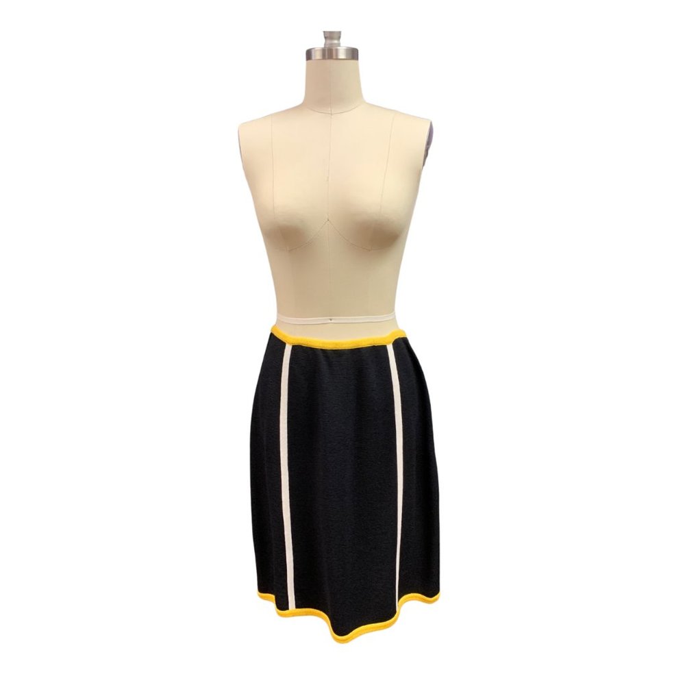 St. John black and yellow knit skirt